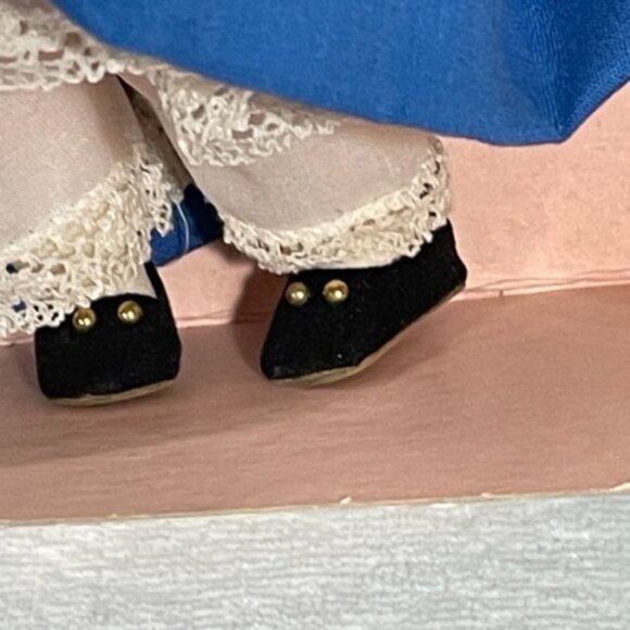 Madame Alexander restrung 8" Belgium doll. - Picture 4 of 5